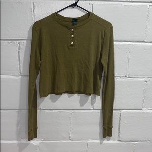 Brand new green cropped long sleeve